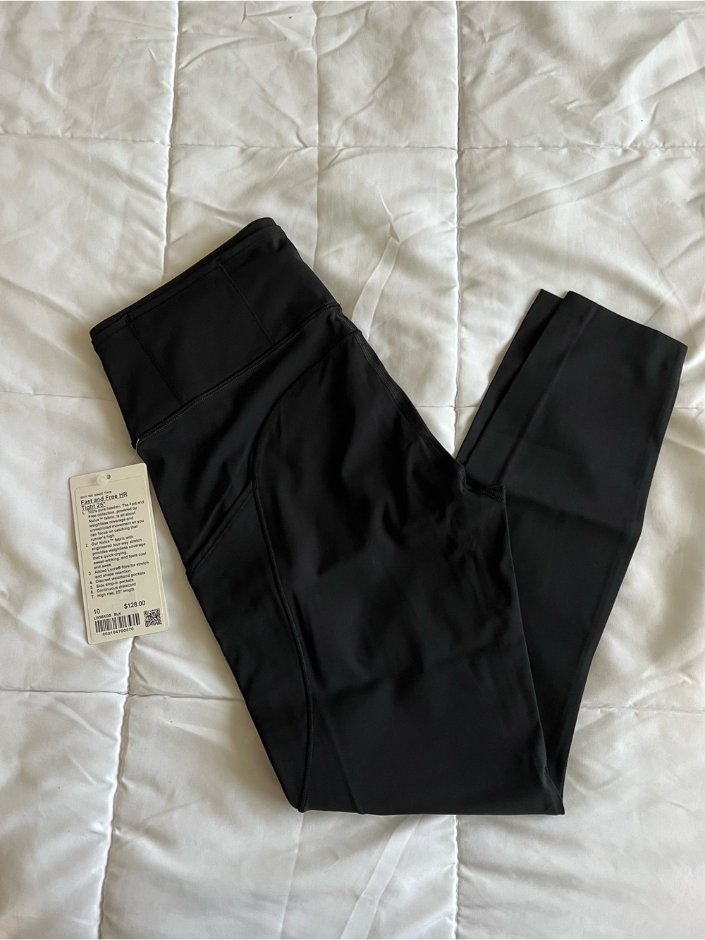 NWT Lululemon fast and free 25” size 10 black